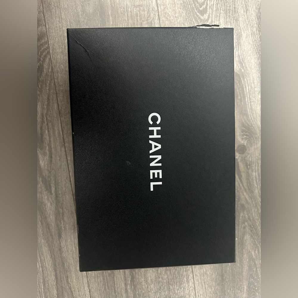 Chanel Quilted Ballet Flats Size 38 - Picture 10 of 14